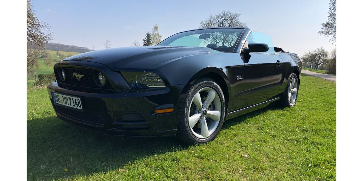 Ford Mustang 149.900 km 22.900 &euro; Gärtringen 71116