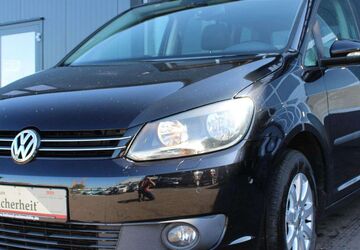 VW Touran 218.500 km 5.840 &euro; Kohlberg 72664