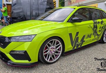 Skoda Octavia 88.000 km 29.350 &euro; Weissach 71287