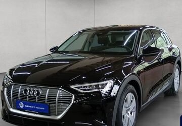 Audi e-tron 51.170 km 24.490 &euro; Stuttgart 70190