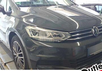 VW Touran 111.574 km 25.830 &euro; Stuttgart 70563
