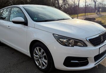 Peugeot 308 128.398 km 8.999 &euro; Stuttgart 70469