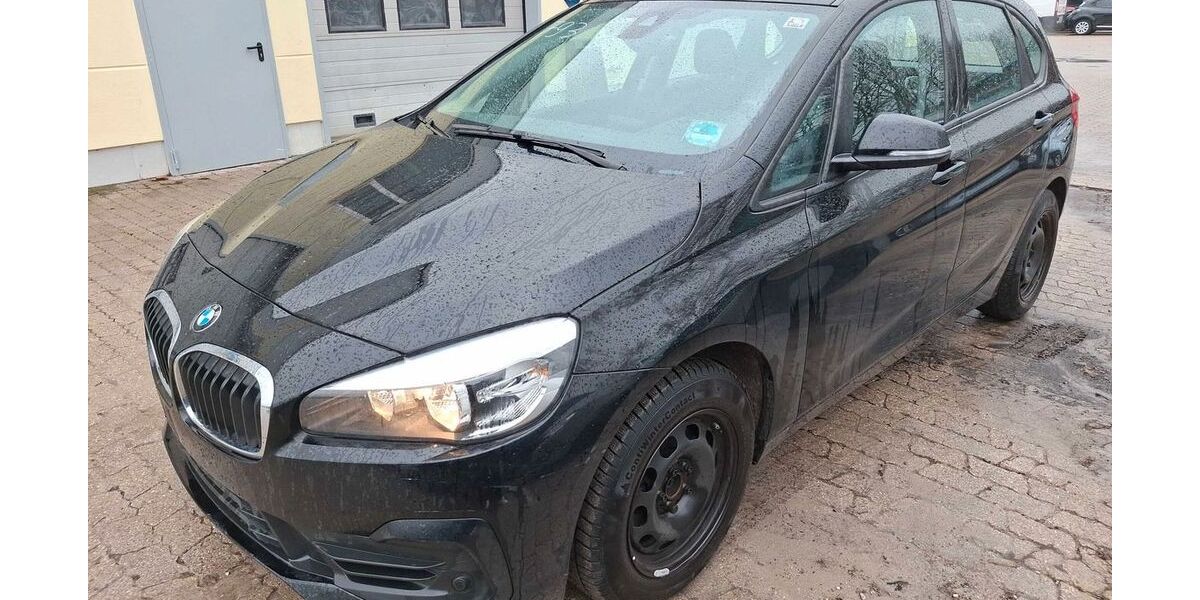 BMW 216 167.466 km 8.990 &euro; Stuttgart 70437