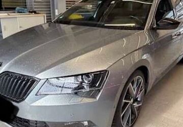 Skoda Superb 217.400 km 13.990 &euro; Magstadt 71106