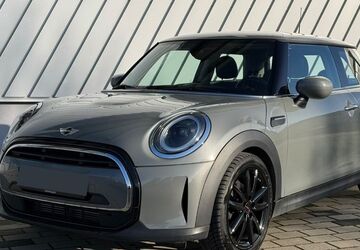 Mini ONE 85.126 km 13.399 &euro; Böblingen 71034