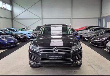 VW Touareg 88.838 km 32.989 &euro; Korb bei Stuttgart 71404