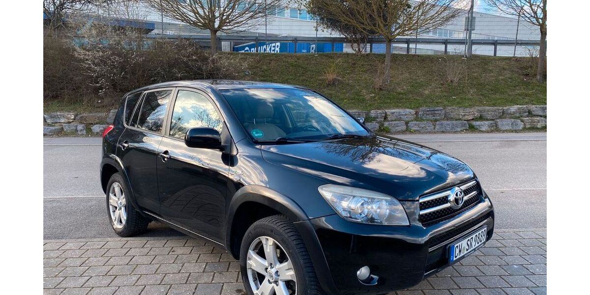 Toyota RAV 4 200.000 km 6.299 &euro; Hildrizhausen 71157