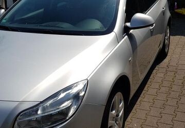 Opel Insignia 287.000 km 3.000 &euro; Stuttgart 70376