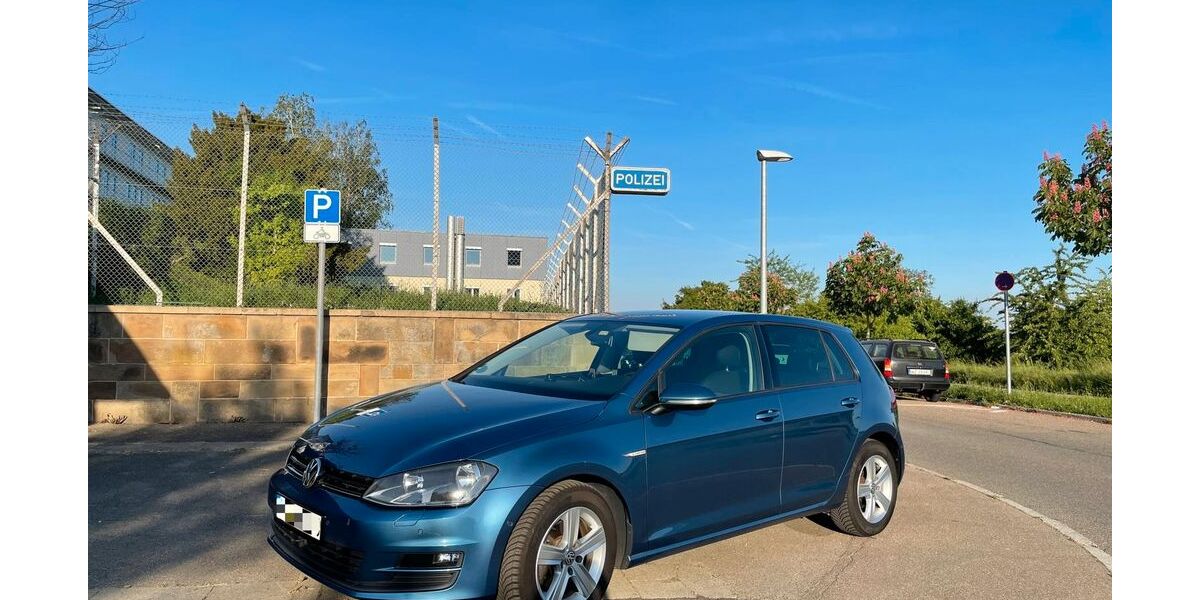 VW Golf 184.000 km 7.700 &euro; Bietigheim-Bissingen 74321