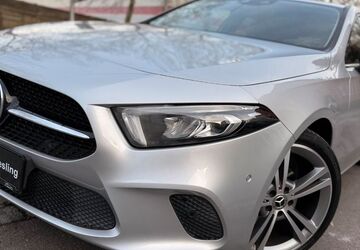 Mercedes-Benz A 180 30.000 km 23.699 &euro; Stuttgart 70435