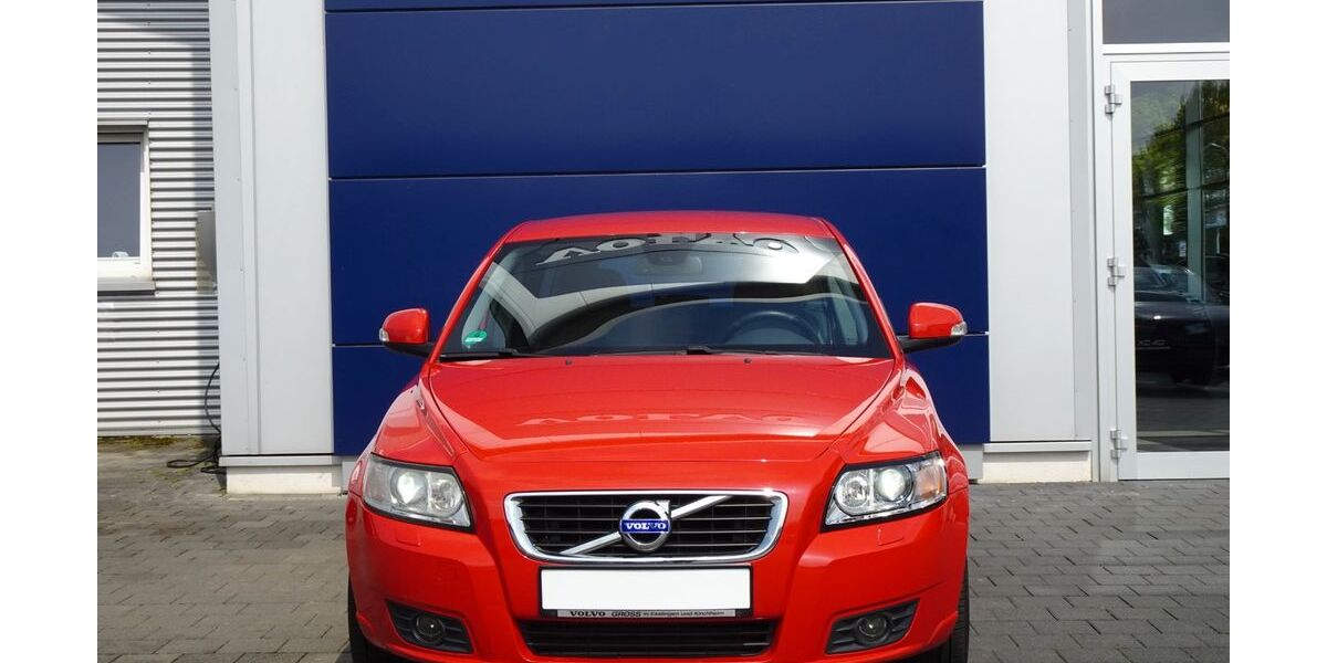 Volvo V50 189.000 km 8.899 &euro; Esslingen am Neckar 73730