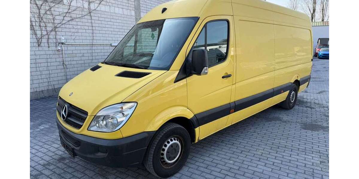 Mercedes-Benz Sprinter 125.695 km 14.990 &euro; Magstadt 71106