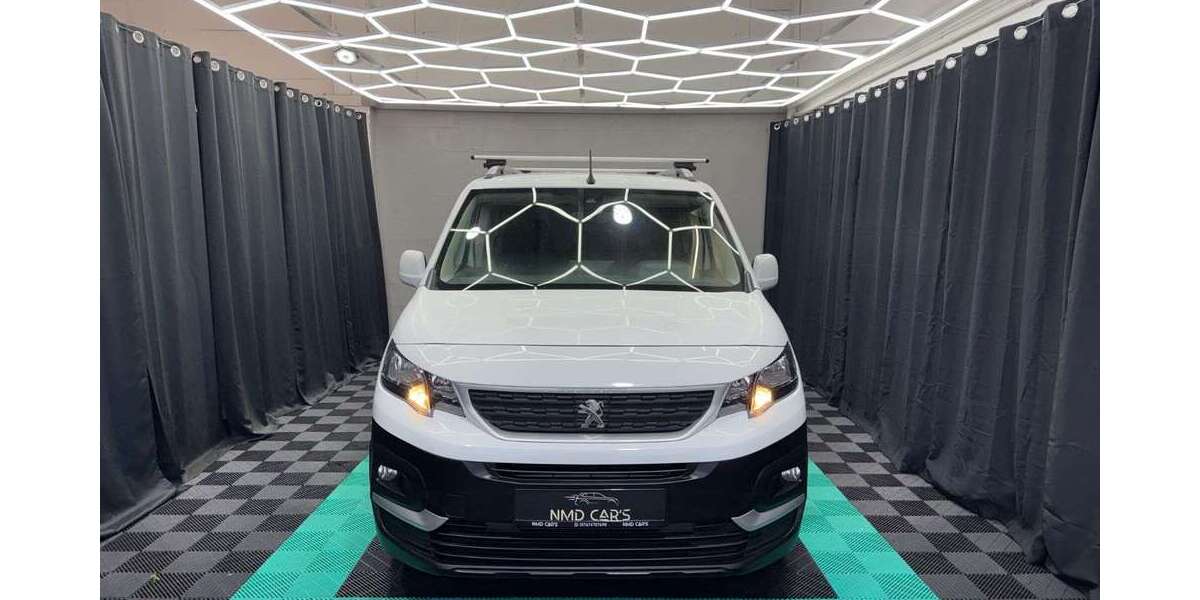 Peugeot Rifter 147.000 km 13.987 &euro; Bietigheim-Bissingen 74321