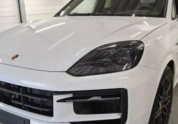 Porsche Cayenne 18.950 km 106.999 &euro; Stuttgart 70499