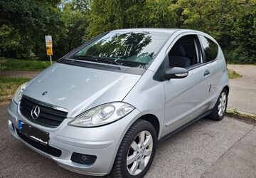 Mercedes-Benz A 150 215.000 km 1.950 &euro; Stuttgart 70599