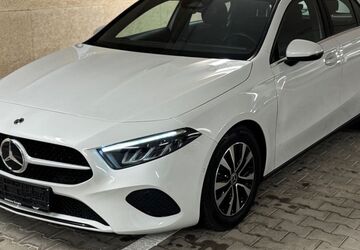 Mercedes-Benz A 180 31.765 km 24.800 &euro; Sindelfingen/Stuttgart 71065