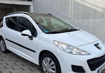 Peugeot 207 192.000 km 2.400 &euro; Böblingen 71034