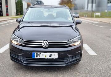 VW Touran 168.000 km 13.500 &euro; Stuttgart 70599