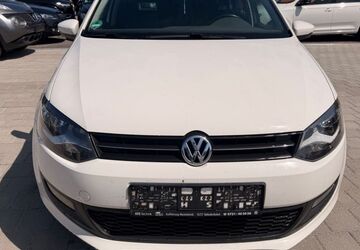 VW Polo 148.000 km 5.399 &euro; Stuttgart 70376