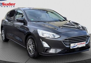 Ford Focus 30.000 km 13.900 &euro; Ludwigsburg 71636