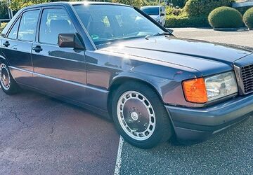 Mercedes-Benz 190 236.400 km 7.990 &euro; Bietigheim 74321