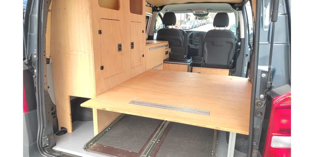 Mercedes-Benz Vito 165.500 km 20.999 &euro; Stuttgart 70195