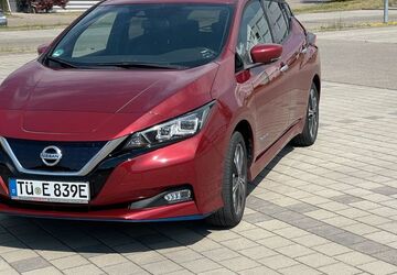 Nissan Leaf 93.000 km 16.500 &euro; Stuttgart 70597