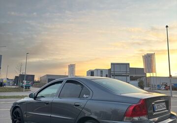 Volvo S60 129.300 km 10.599 &euro; Ludwigsburg 71642