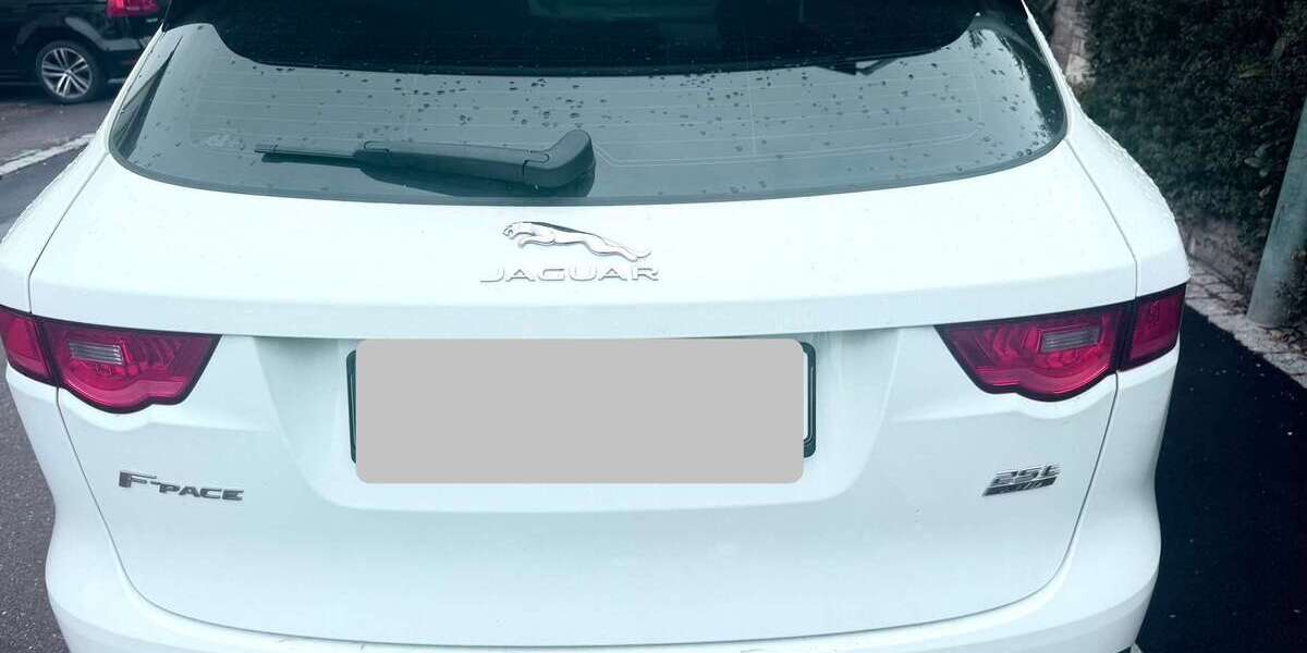 Jaguar F-Pace 84.123 km 26.500 &euro; Asperg, Stadt 71679