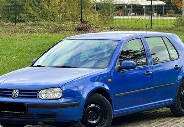 VW Golf 230.000 km 2.400 &euro; Murr 71711