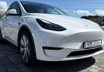 Tesla Model Y 85.107 km 30.990 &euro; Wurmberg 75449