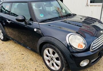 Mini ONE 106.000 km 2.999 &euro; Filderstadt 70794