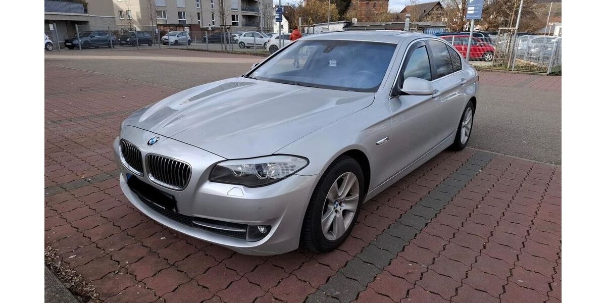 BMW 528 185.000 km 11.500 &euro; Esslingen 73734