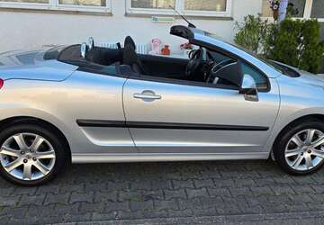 Peugeot 207 52.000 km 5.998 &euro; Winterbach 73650