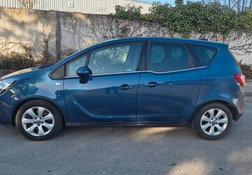 Opel Meriva 83.000 km 8.199 &euro; möglingen 71696