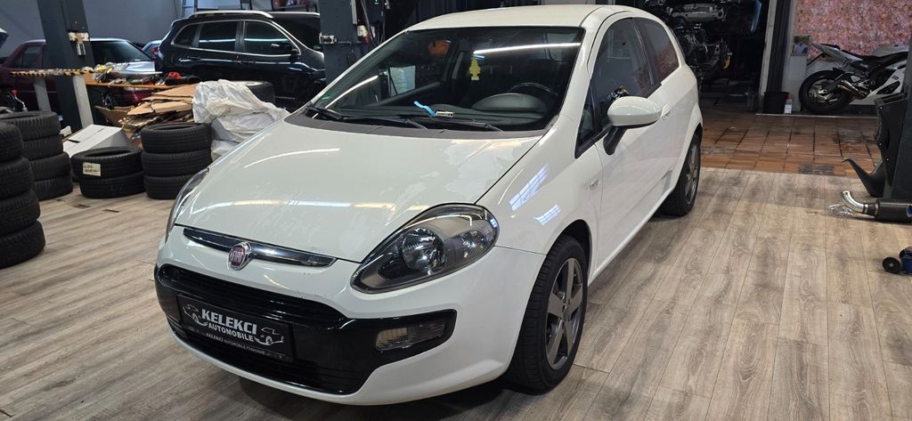 Fiat Punto Evo 156.000 km 2.500 &euro; Filderstadt-Plattenhardt 70794