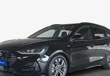 Ford Focus 22.339 km 23.900 &euro; Stuttgart 70190