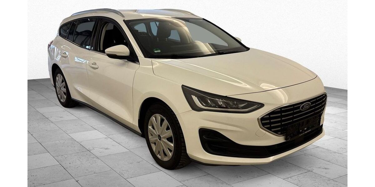 Ford Focus 45.739 km 16.998 &euro; Stuttgart 70469