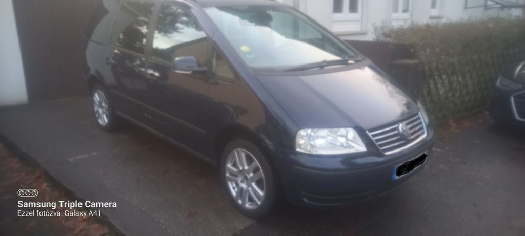 VW Sharan 219.000 km 3.750 &euro; Leinfelden 70771