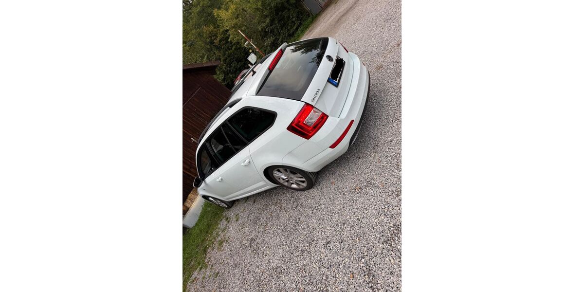 Skoda Octavia 132.000 km 12.990 &euro; stuttgart 70173