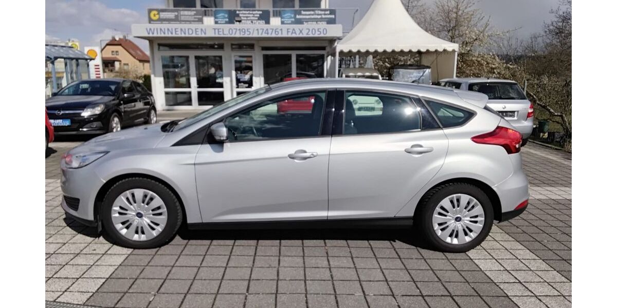 Ford Focus 21.800 km 9.250 &euro; Winnenden 71364
