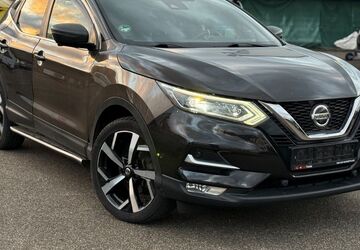 Nissan Qashqai 136.000 km 11.200 &euro; Winterbach 73650