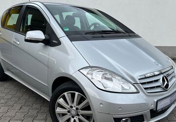 Mercedes-Benz A 180 138.750 km 6.290 &euro; Stuttgart 70378