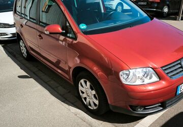 VW Touran 177.000 km 3.999 &euro; Kirchheim unter Teck 73230