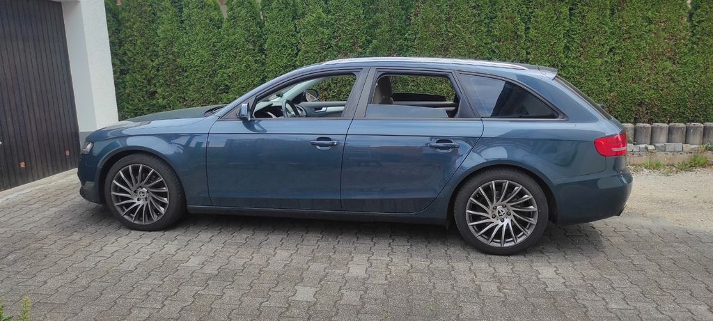 Audi A4 172.000 km 6.000 &euro; Metzingen 72555