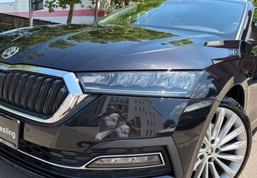 Skoda Octavia 99.000 km 21.999 &euro; Stuttgart 70435