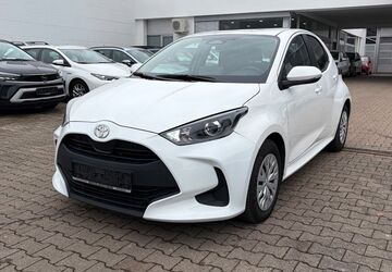 Toyota Yaris 21.960 km 18.895 &euro; Stuttgart 70597