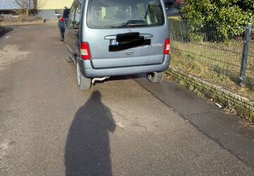 Citroen Berlingo 148.000 km 3.100 &euro; Leutenbach 71397