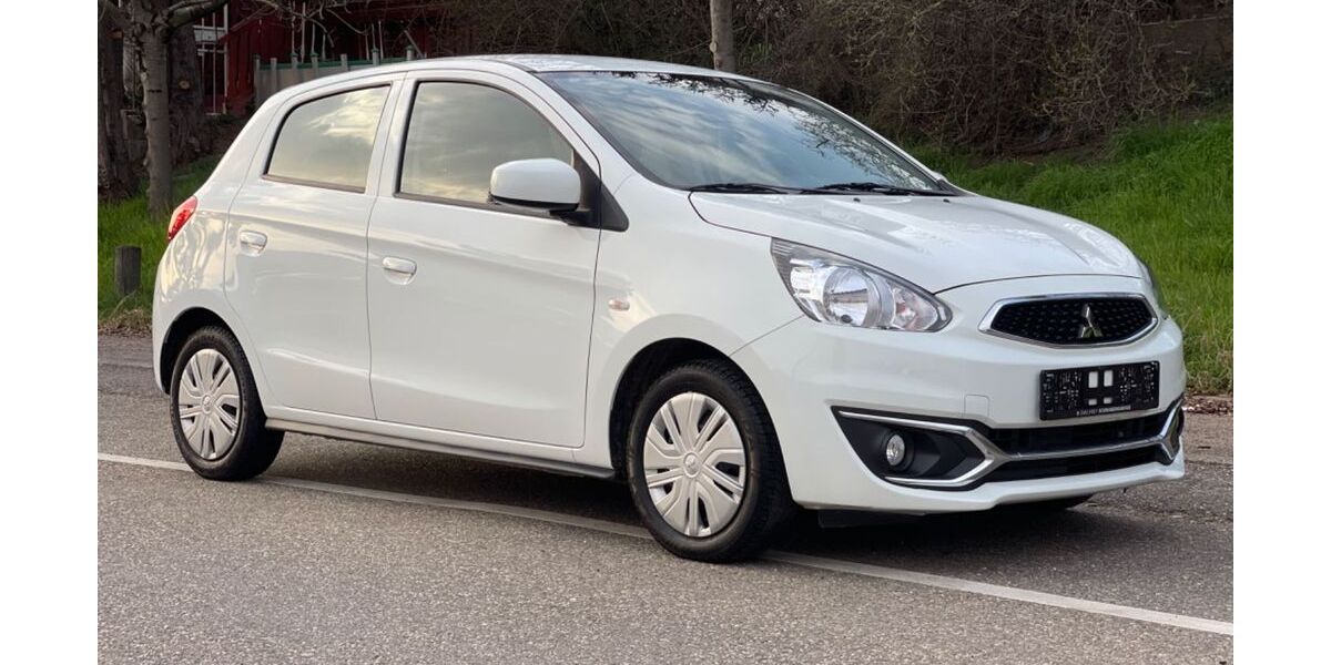 Mitsubishi Space Star 94.000 km 5.900 &euro; Fellbach 70736