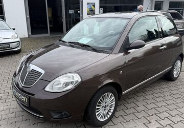 Lancia Ypsilon 97.000 km 2.850 &euro; Schorndorf bei Stuttgart 73614